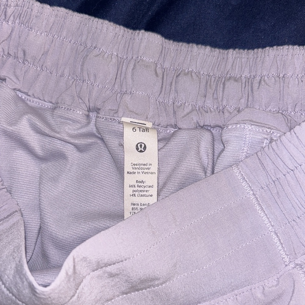 Lululemon Short - Picture 3 of 3